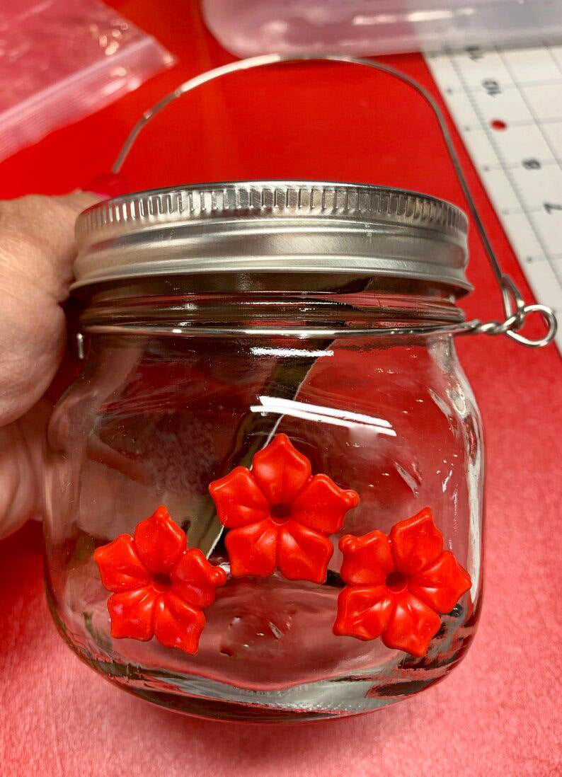 Hummingbird Plastic Flower Bird Feeder